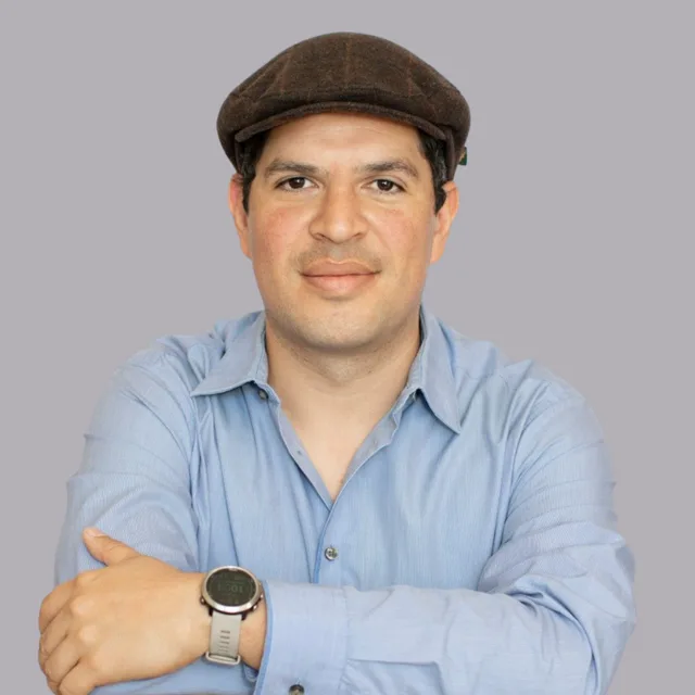 Luis Fernandez headshot
