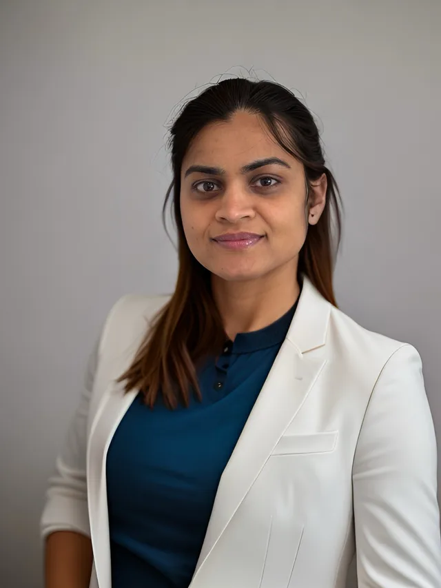 Patel Riddhi headshot