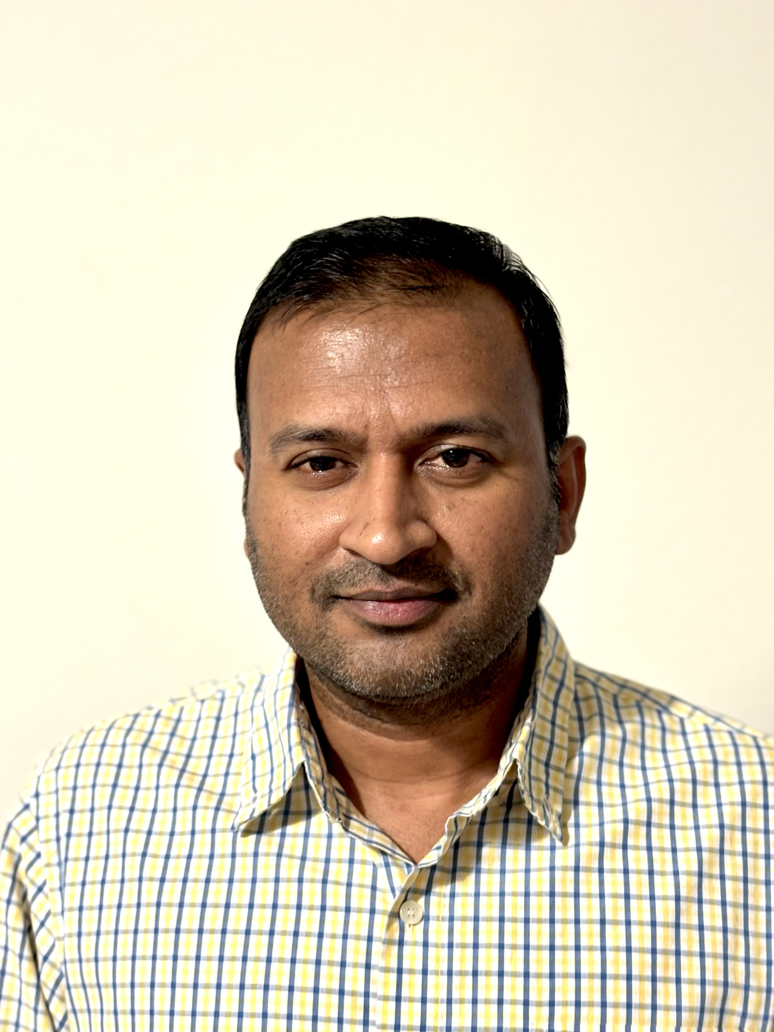 Sriramprabhu Rajendran headshot